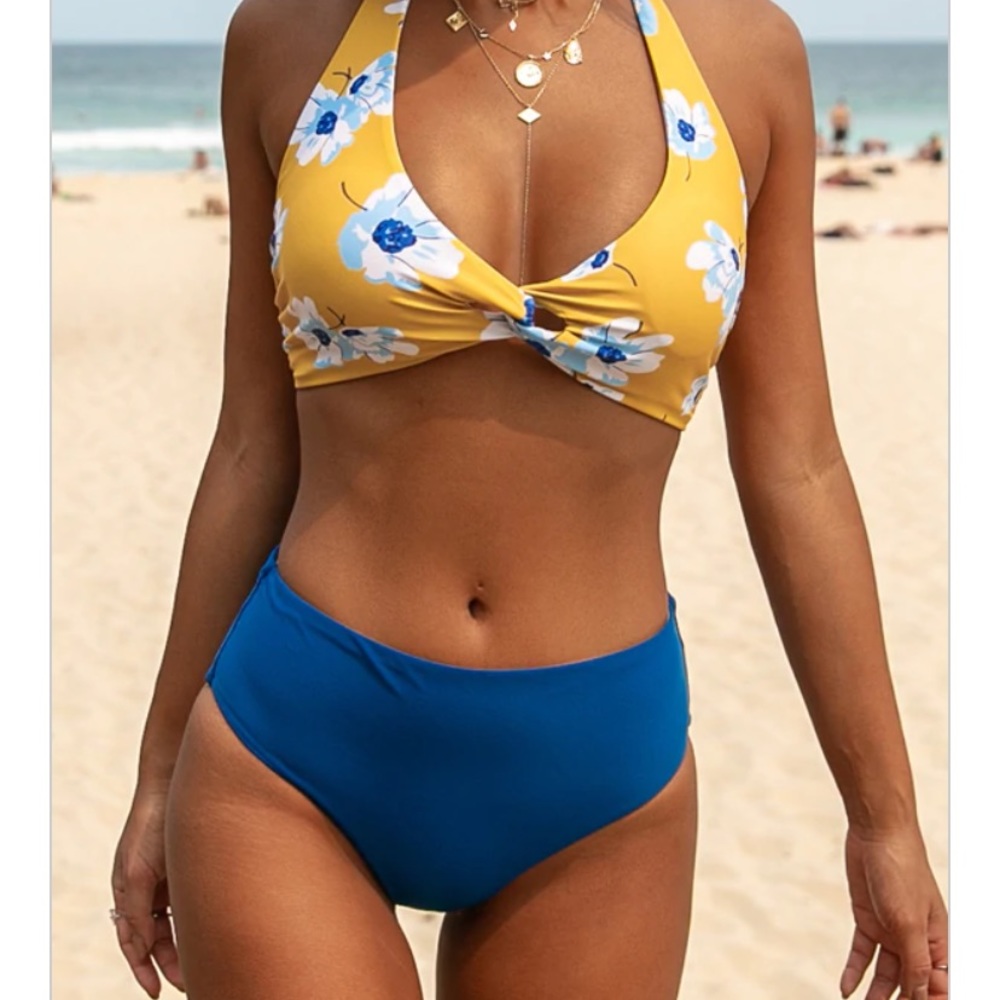 Women’s S yellow and blue flower print tie back hook design bikini set
